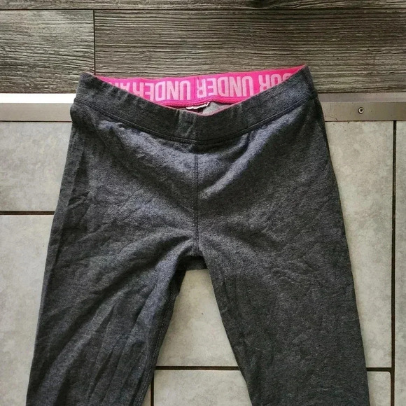 Under Armour Leggings - Picture 2 of 4